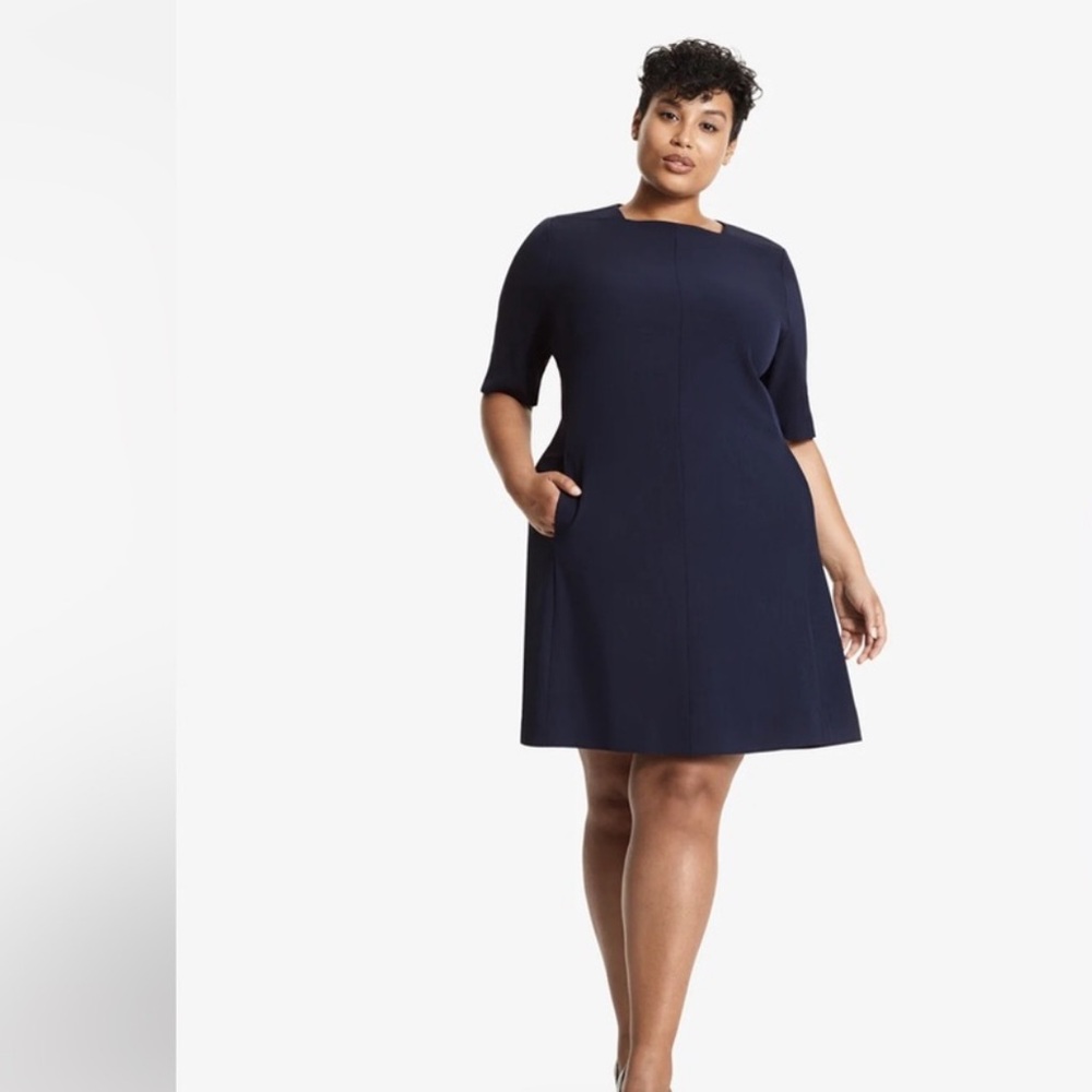 MM LaFluer The Emily Dress Galaxy Blue 2X
NWT